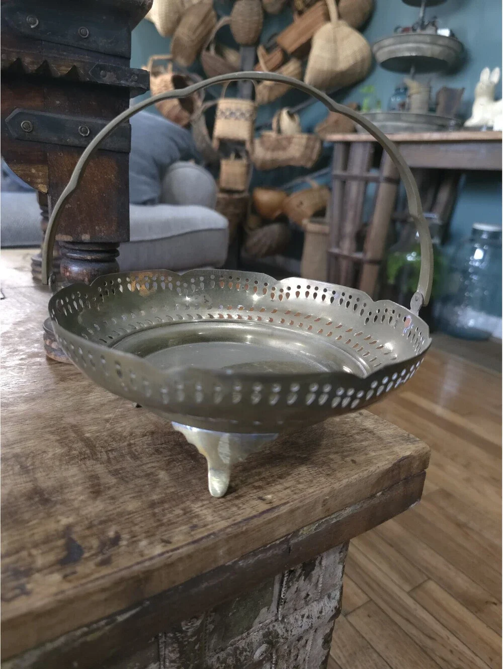 Vintage Brass basket, fruit basket
